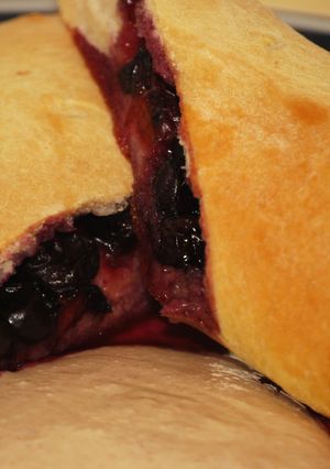 A picture of Blueberry Stromboli w/Cinnamon Balsamic Cream.