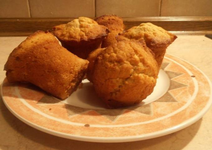 κύρια φωτογραφία συνταγής Muffins με κίτρινη κολοκύθα