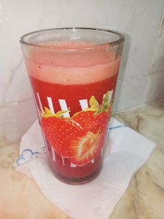 صورة لوصفة عصير الفراولة 😋😋