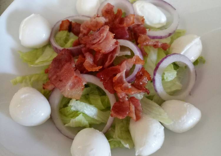 Steps to Prepare Quick Pancetta and mozzarella salad