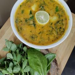 A picture of , Sarson Wale Aloo Methi palak.