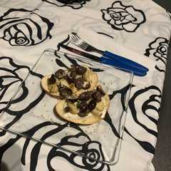 Una foto de Bruschetta Mediterránea