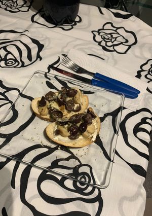 Una foto de Bruschetta Mediterránea