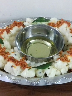 ખીચું (Khichu Recipe In Gujarati) રેસીપી મુખ્ય ફોટો