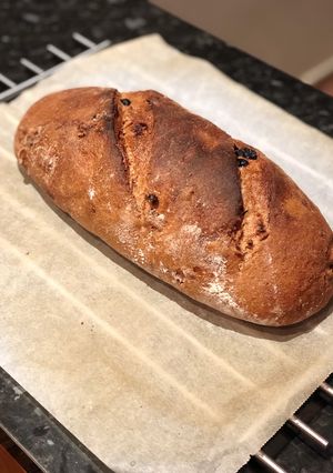Una foto de Pan con nueces y pasas