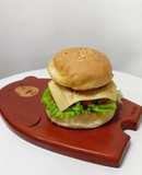 Burger BBQ 🍔
Beef Patty Homemade ✨