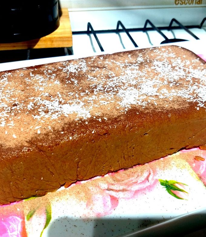 Una foto de Flan sin huevo sabor café y cacao