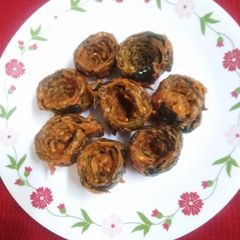 A picture of Crispy Katori Patra Snack(Bardoli, Gujarat-Style).