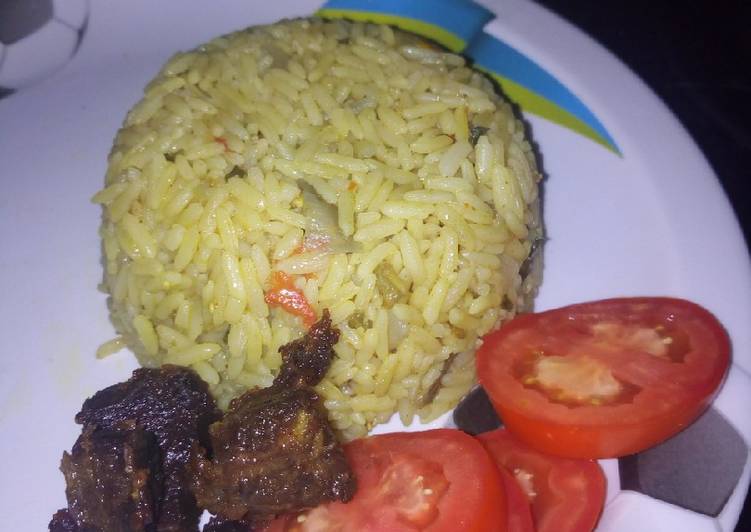 Step-by-Step Guide to Make Speedy Vegetable Jolof rice with fried meat