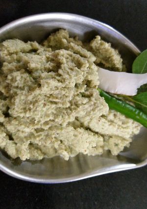 A picture of Coconut chutney.