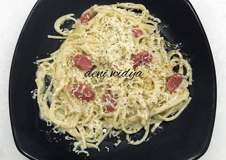 makanan Spaghetti Carbonara yang Enak