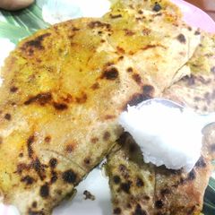 A picture of Aloo ka Parantha.