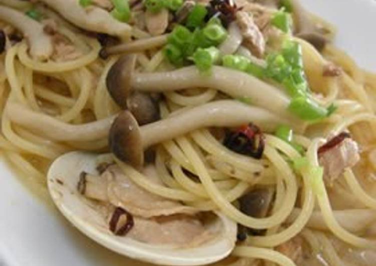 Recipe of Quick Hamaguri Clam Pasta