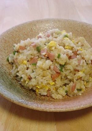 A picture of Fried Rice Packed with Ginger.