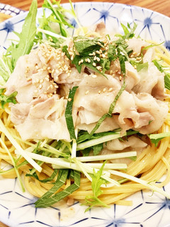 A picture of Goemon-Style Japanese Pasta with Pork Shabu-Shabu and Mizuna.
