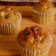 A picture of Black Tea Cupcakes.