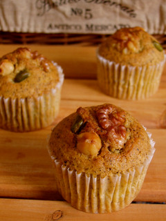 A picture of Black Tea Cupcakes.