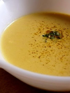 A picture of Carrot & Coconut Milk Curry Potage.