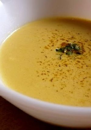 A picture of Carrot & Coconut Milk Curry Potage.