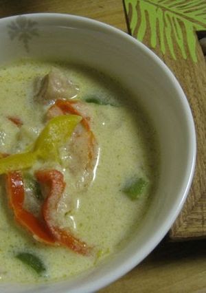 A picture of Green Curry.
