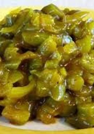A picture of Canned / Pickled Curry Green beans.