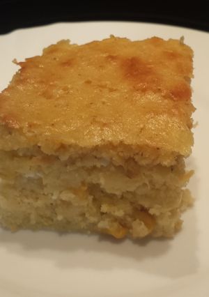 A picture of Kelly's Moist Cornbread.