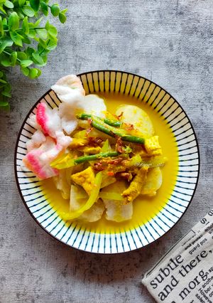 Foto resep Lontong Gulai Campua (labu siam, kacang panjang, tahu, usus)