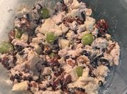 A picture of grapes for raisins