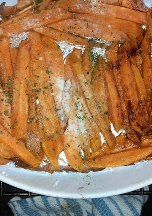 A picture of Sweet potatoe fries (trio).