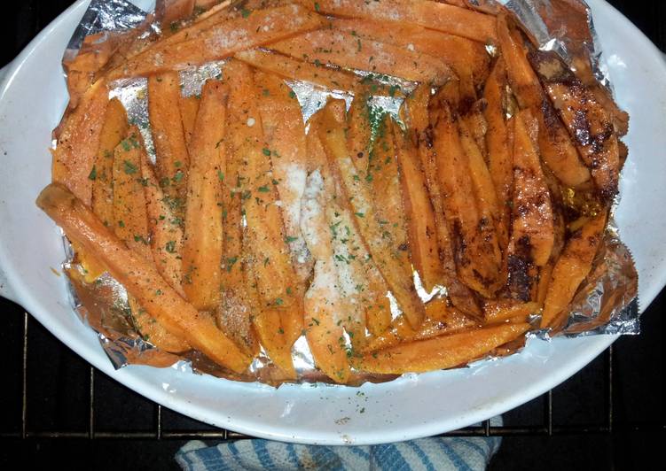 Step-by-Step Guide to Prepare Award-winning Sweet potatoe fries (trio)