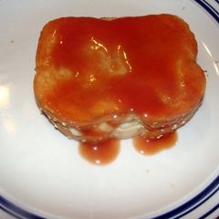 A picture of taisen's tomato mushroom grilled cheese.