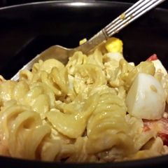 Simple tomato and egg pasta salad. A picture of Simple tomato and egg pasta salad..