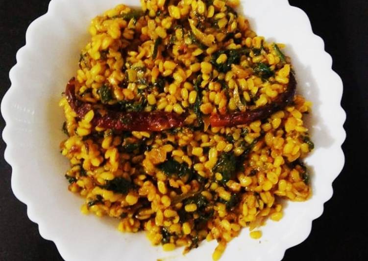 Easiest Way to Prepare Quick Dry Dal Palak