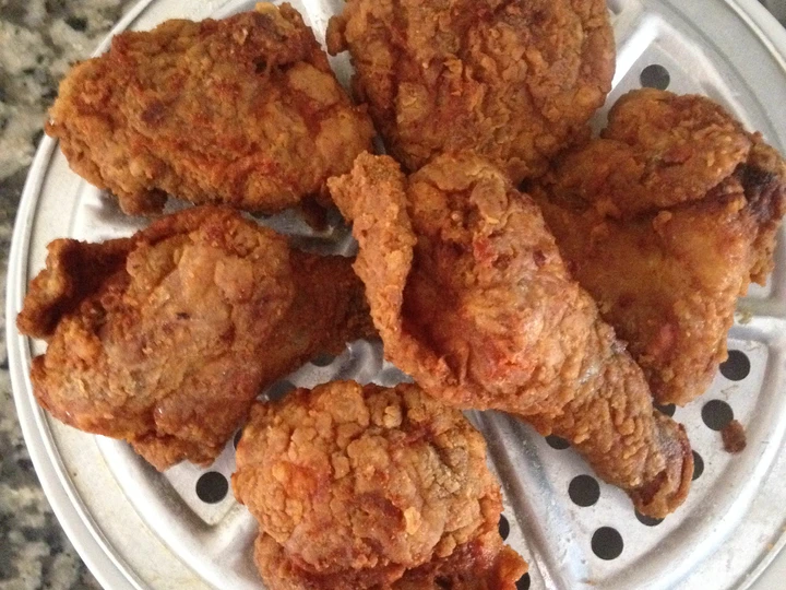 Easy Way Make Recipe Crispy Fry Chicken that is Delicious, Can Spoil the Tongue}