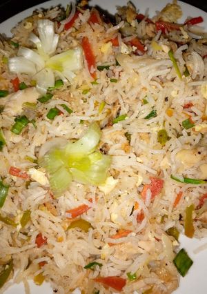 A picture of Restaurant style fried rice.