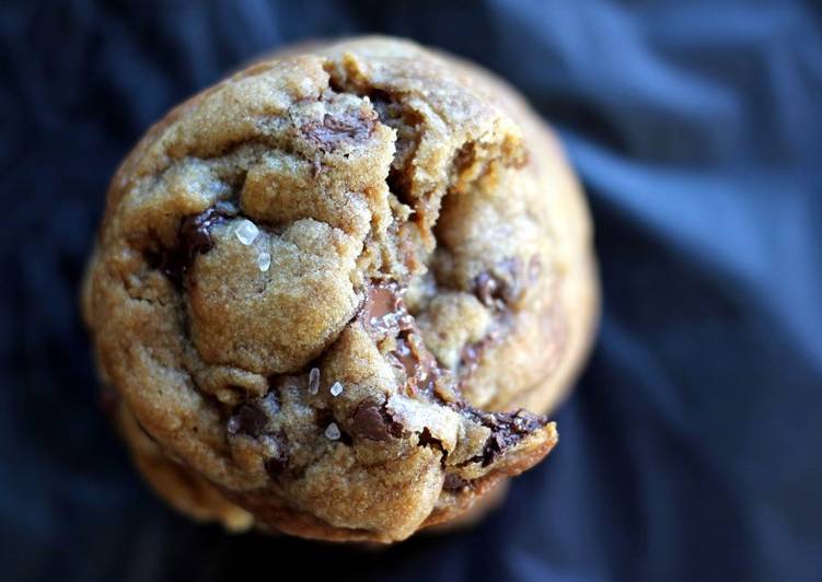 Recipe of Speedy Nutella chocolate chip cookies