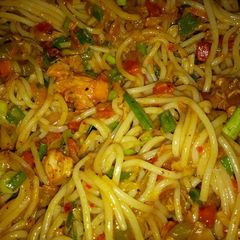 A picture of Chowmein.