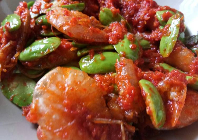 Sambel pete campur udang