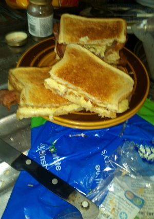 A picture of Cheese & bacon toasty.