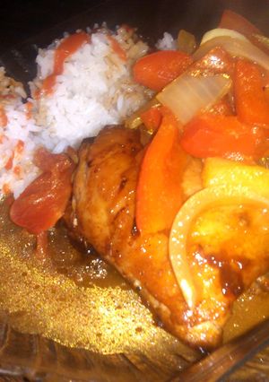 A picture of moms sweet and sour chicken.