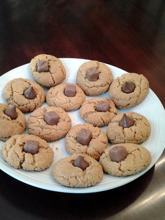 A picture of Peanut Butter Middle Cookies.