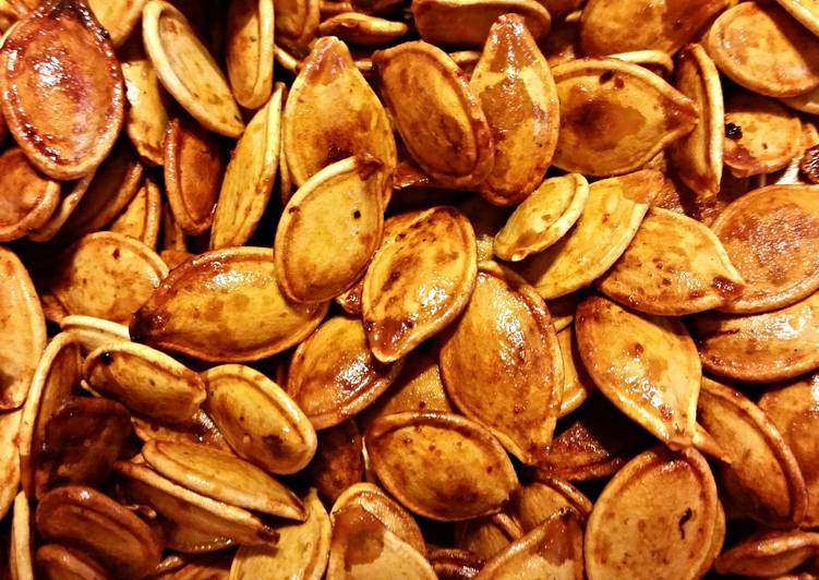 Simple Way to Prepare Homemade Sriracha Pumpkin Seeds