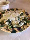Lasaña de poblano y espinacas con bechamel de queso azul
