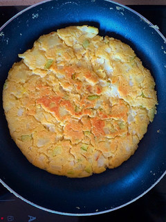 Una foto de Tortilla de patatas vegana