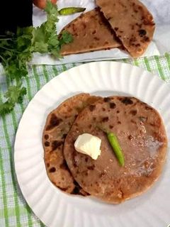 পেঁয়াজের পরোটা(piyaj paratha recipe in Bengali) রেসিপির প্রধান ছবি