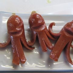 A picture of Laughing Sausage Aliens From Outer Space.