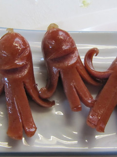 A picture of Laughing Sausage Aliens From Outer Space.