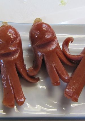 A picture of Laughing Sausage Aliens From Outer Space.