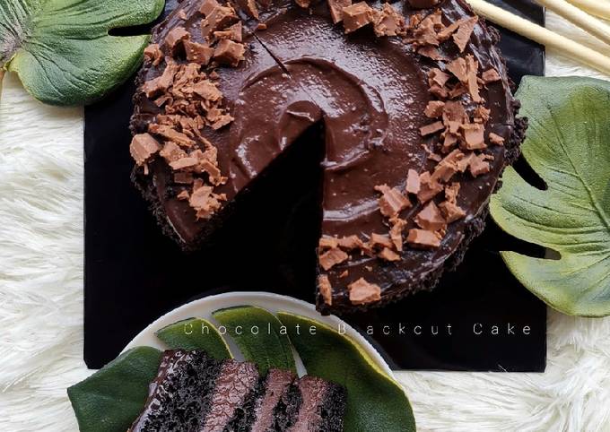 Chocolate Blackout Cake