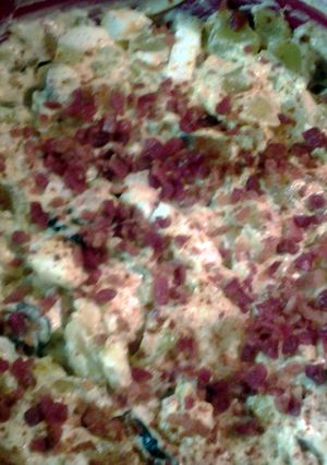 A picture of Skunkmonkey's potato salad.